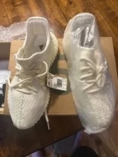 Yeezy — Yeezy Boost 350 v2 Size M US 8 — Sneaker — resale