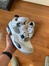 Nike Air Jordan 4 Retro Military — Sneaker — resale