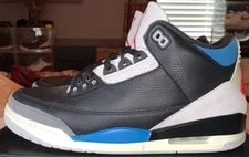Air Jordan — Size 13 - Air Jordan 3 Retro OG Air — Sneaker — resale