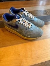NIKE — Size 5.5/ 7 - Nike Air Max 1 Dirty 2022 — Sneaker — resale