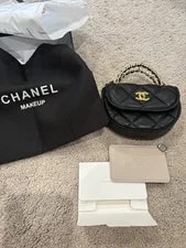 Chanel — Chanel Makeup VIP Gift Flap Chain With Box New — Handbag — resale
