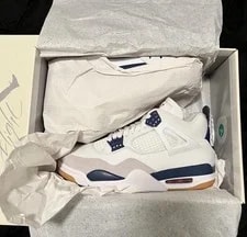 Jordan — Jordan 4 SB — Sneaker — resale