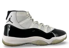 Jordan — Size 8.5M/10W - Jordan 11 Retro (2018) 378037-100 — Sneaker — resale