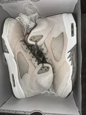 Air Jordan — Size 10 - Air Jordan 5 Retro SE Craft Light Orewood — Sneaker — resale