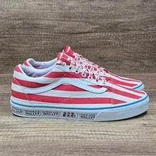 Vans — Vans X Where's Waldo Old Skool International Stripes 9.5 Shoes — Sneaker — resale