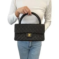 Chanel — Chanel CC Logo Turnlock Quilted Flap — Handbag — resale