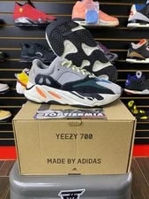 Yeezy — Yeezy 700 Waverunner — Sneaker — resale