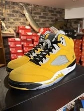 Jordan — Jordan Air 5 Retro T23 Tokyo 2025 IO3372-700 — Sneaker — resale