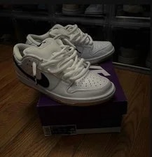 Nike — Size 9 - Nike SB Dunk Low Gum — Sneaker — resale