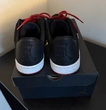 Jordan — Jordan ’s Low Top Lace-Up Athletic — Sneaker — resale