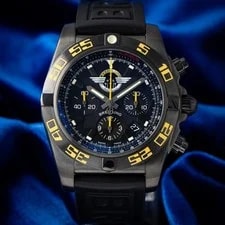 Breitling — Breitling Chronomat 44 Jet Team MB01109P/BD48 Complete Set With BOX & Papers — Watch — resale