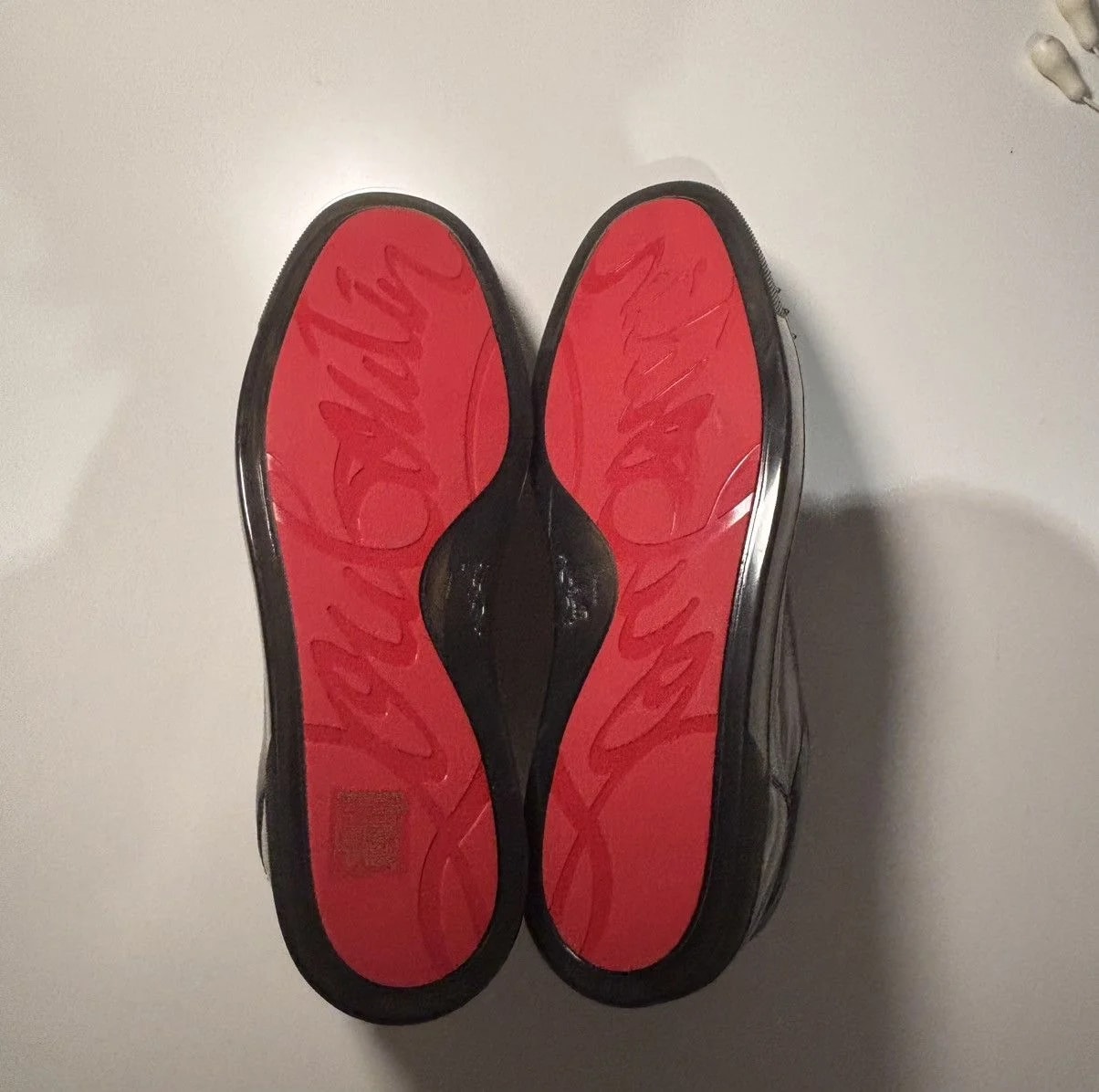 Christian Louboutin — Christian Louboutin Spike LOW TOP Sneaker — Sneaker — resale