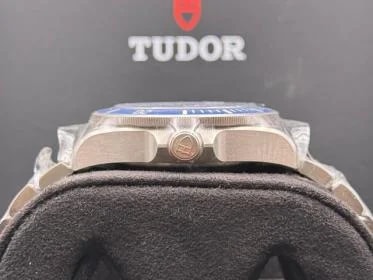 Tudor — Tudor Pelagos Blue 42 | 25600TB | 2025 Complete Set | $4,750 — Watch — resale