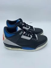 Air Jordan — Size 9 - Air Jordan 3 Retro OG Air — Sneaker — resale