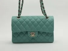 Chanel — Chanel Small Classic Double Flap Light #3213 — Handbag — resale