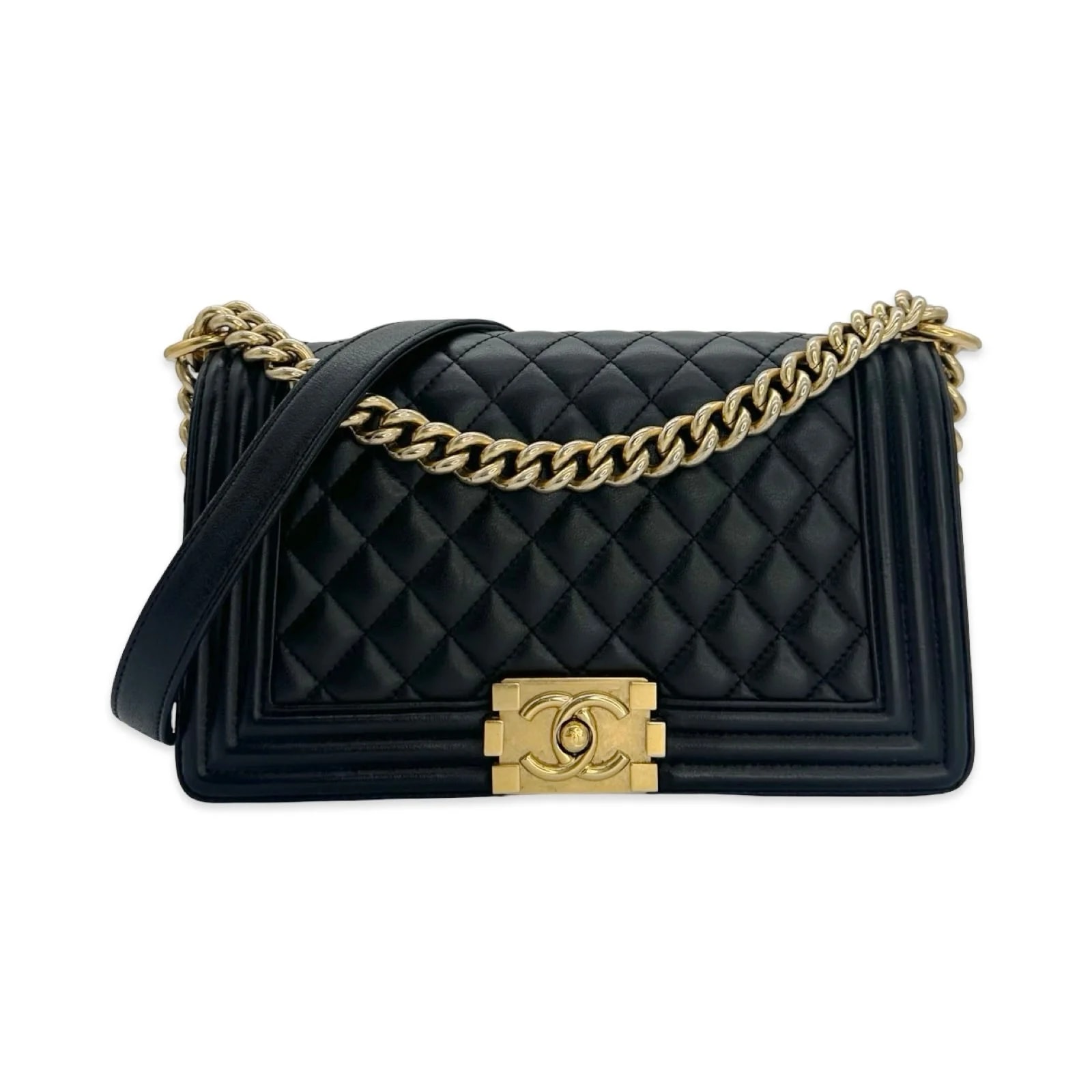 Luv Luxe Scottsdale — Chanel Medium Boy — Handbag — resale
