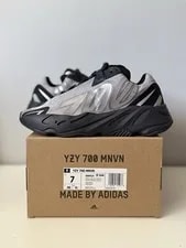 Adidas — Adidas Yeezy Boost 700 Mnvn Metallic — Sneaker — resale