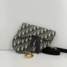 Dior — Dior Saddle Small Waist — Handbag — resale