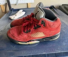 Jordan — Jordan Air 5 ’S Mid Top Lace Up — Sneaker — resale