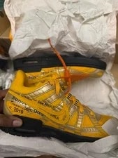 Off-White — Off-white X Air Dunk , Size 3.5, Never Worn — Sneaker — resale