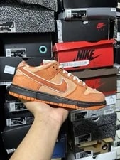 Nike — Size 7 - Nike Dunk Low SB X Concepts Lobster — Sneaker — resale