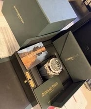 Audemars Piguet — Audemars Piguet Royal Oak Offshore Chrono 42mm Steel Batman AP 26470ST — Watch — resale