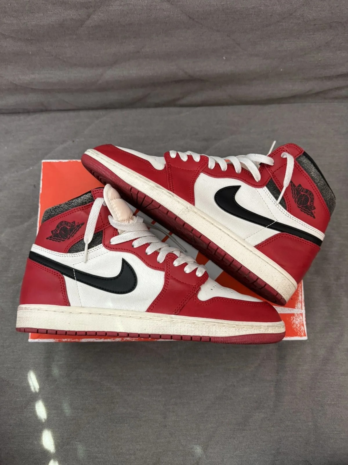 Jordan — Jordan 1 Lost and Found — Sneaker — resale