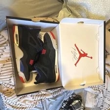 Jordan — Jordan Air 4 Retro Mid Top Lace Up — Sneaker — resale