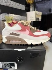Nike — Size 9 - DQM X Nike Air Max 90 2021 Bacon — Sneaker — resale