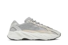 Adidas — Adidas Yeezy Boost 700 V2 ' Shoes — Sneaker — resale