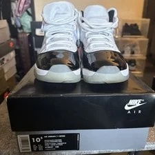 Jordan — Jordan 11 2011 — Sneaker — resale