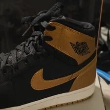 Jordan — Jordan Air 1 ’S High Top / Lace Up — Sneaker — resale