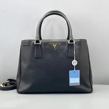Prada — Authentic Prada Galleria Medium — Handbag — resale
