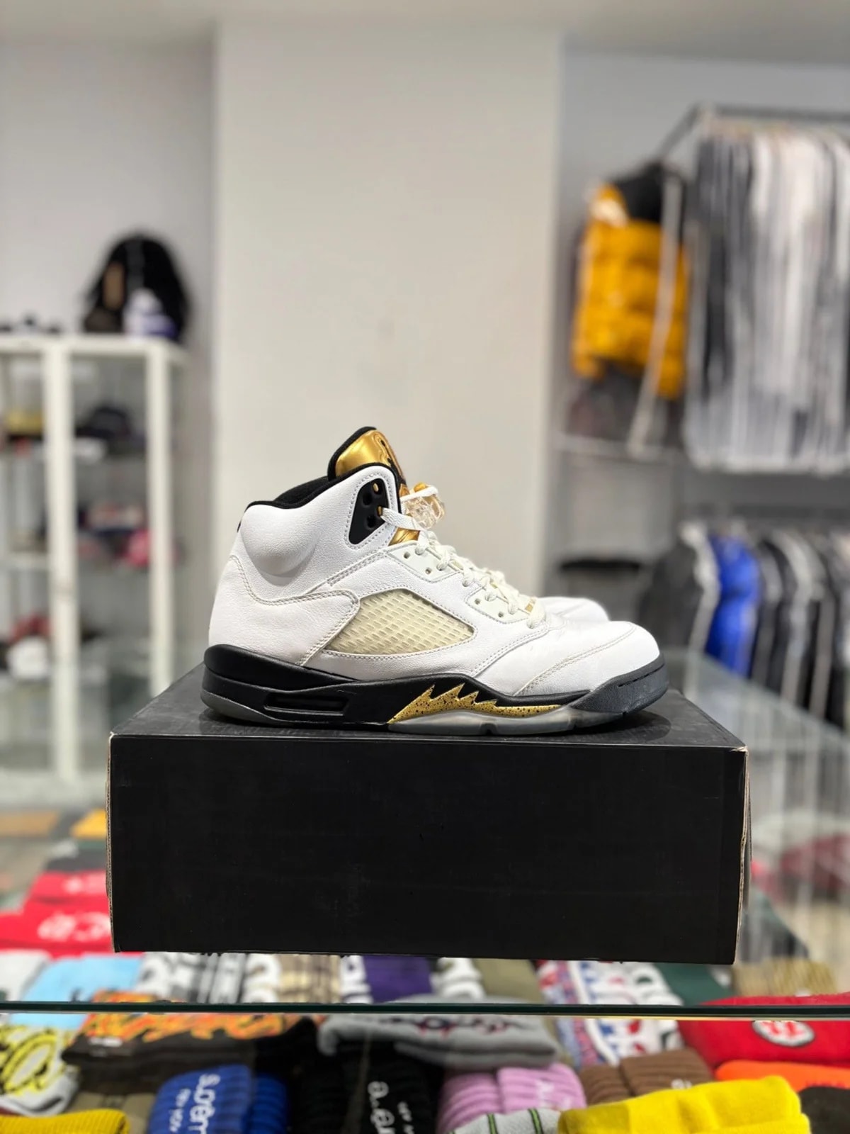 Jordan — Jordan 5 Olympic (2016) — Sneaker — resale
