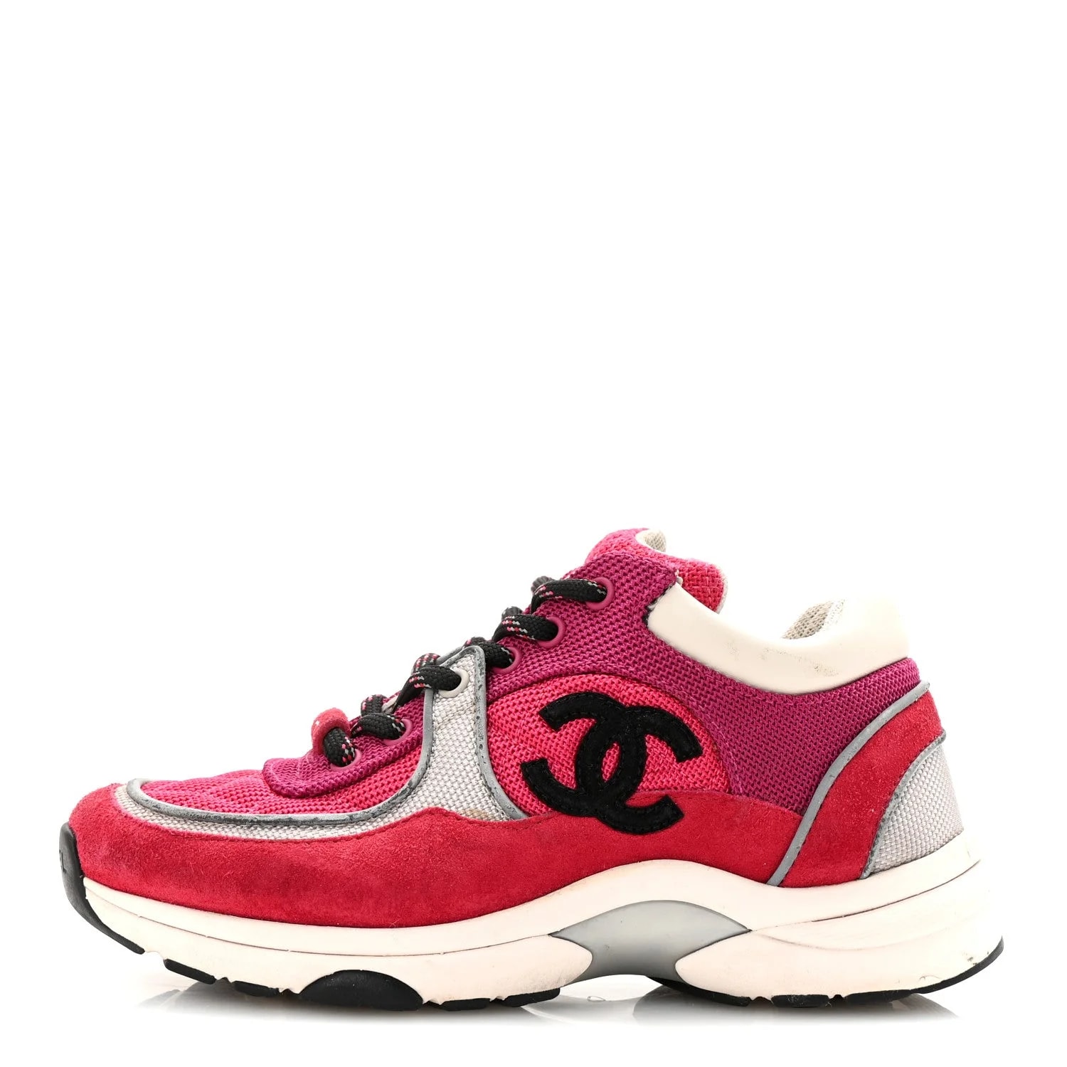 Chanel — CC 35 Dark — Sneaker — resale