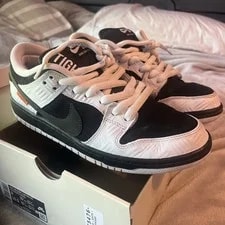 Nike SB — Size 9 - Nike SB Dunk Low X TightBooth — Sneaker — resale