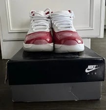 Jordan — Jordan Air 11 Retro /Varsity / CT8012-116 2022 — Sneaker — resale