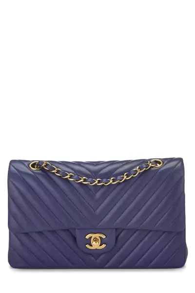 Chanel — Chevron Classic Double Flap Medium — Handbag — resale