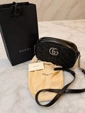 Gucci — Gucci Marmont W/ Dust — Handbag — resale