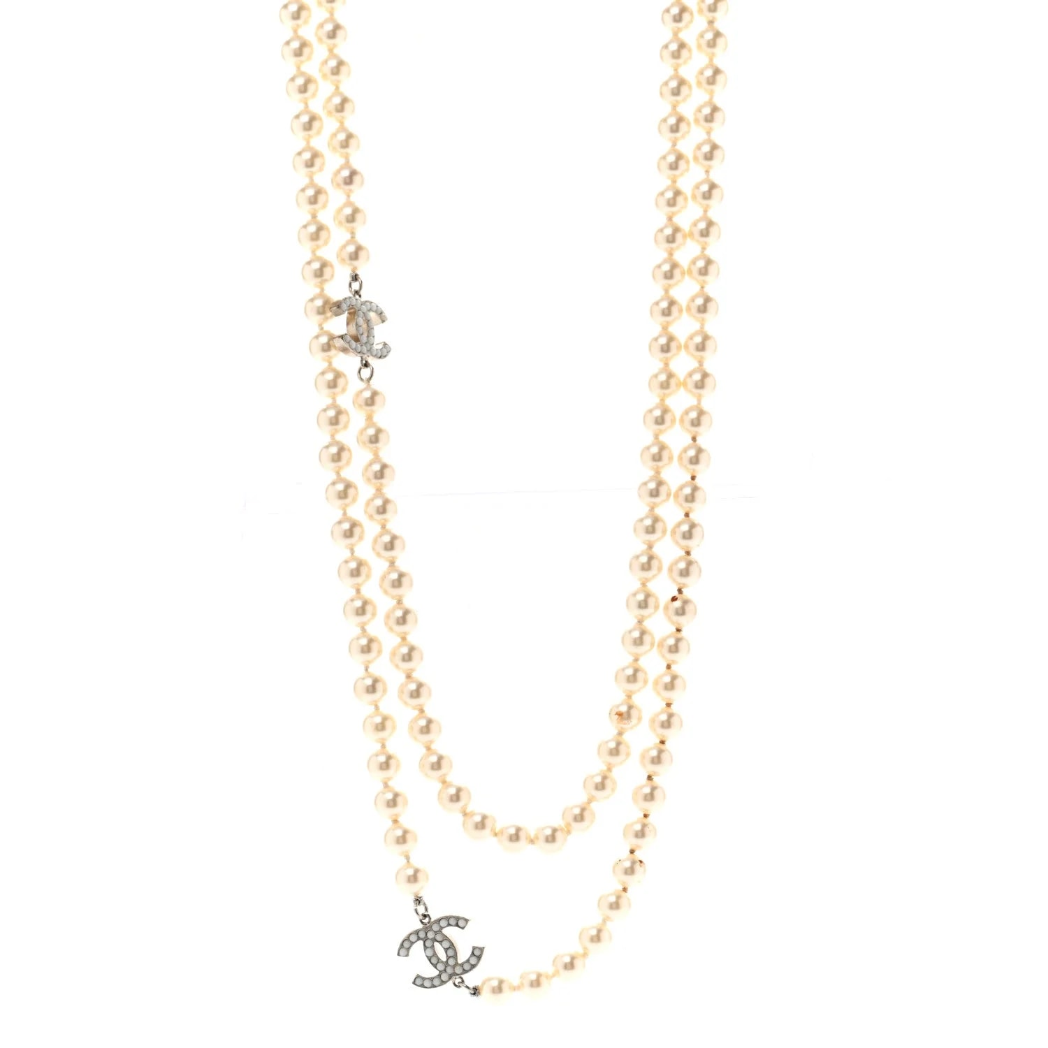 Chanel — Graduated CC Long — Jewelry — resale