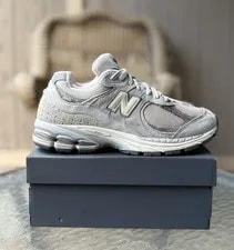 New Balance — New Balance 2002R Lunar New Year M2002RLN Size — Sneaker — resale