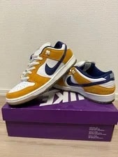 Nike SB — 9.0US Nike Sb Dunk Low — Sneaker — resale