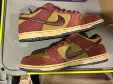 Nike — Size 14 - Nike Dunk SB Low Dark Team Flak — Sneaker — resale