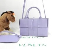 Bottega Veneta β Bottega Veneta Mini Arco Light Excellent Conditi β Handbag β resale