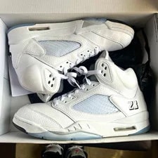 Jordan — Jordan Air 5 Mid Top Lace-Up Athletic — Sneaker — resale