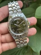 Tudor — 2026 Tudor Royal 40mm Stainless Steel M2840D1A0-0003 Green Dial — Watch — resale