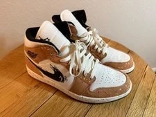 Air Jordan — Size 11 - Air Jordan 1 SE Mid Brushstroke Paint Splatter — Sneaker — resale