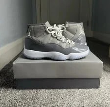 Jordan — Jordan 11 Retro 2021 — Sneaker — resale