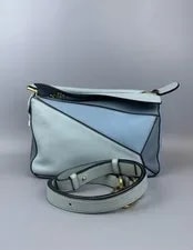Loewe — Loewe Puzzle Grained -Tone Hardware Mediu — Handbag — resale