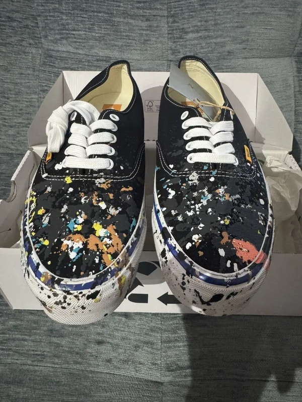 VANS — Vans X Gallery Dept — Sneaker — resale